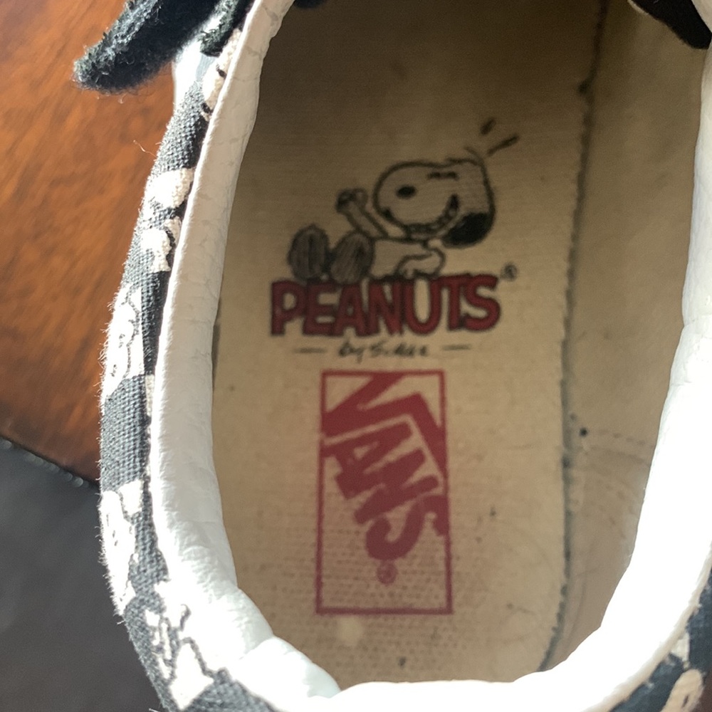 Vans peanuts boys shoes